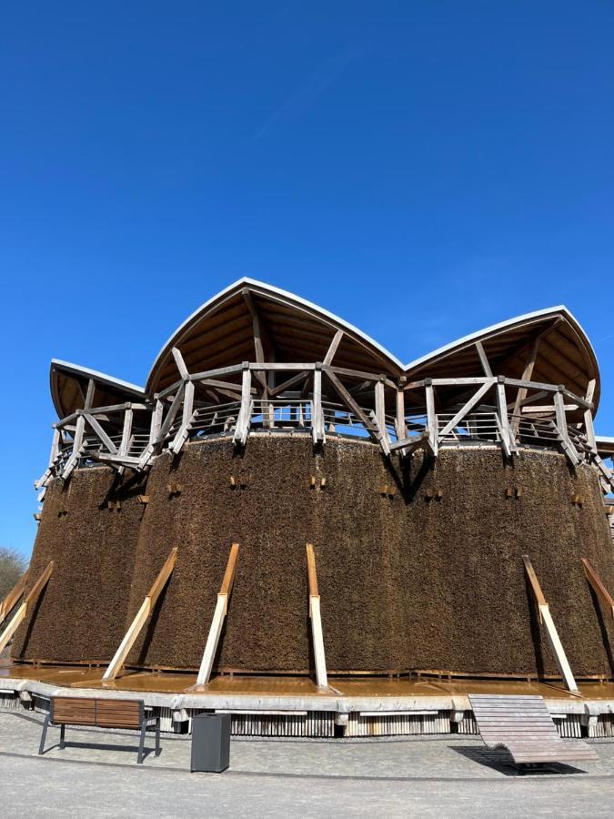 Bee Home - Urlaubs Und Business Loft Kevelaer Exteriör bild