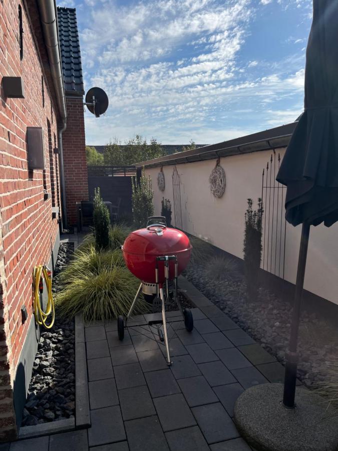 Bee Home - Urlaubs Und Business Loft Kevelaer Exteriör bild